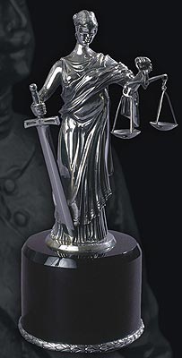 Скульптура «Богиня правосудия Фемида»