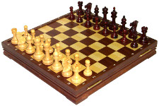 Шахматы стандартные 43х43 см. Арт. 9729