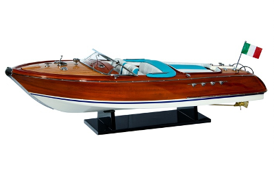 Модель катера Riva Aquarama