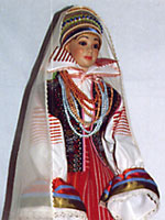 Кукла в русском костюме
