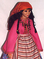 Кукла в цыганском костюме