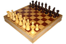 Шахматы стандартные 43х43 см. Арт. 5730