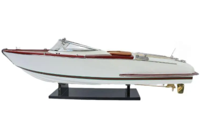Модель катера Riva Aquariva Gucci
